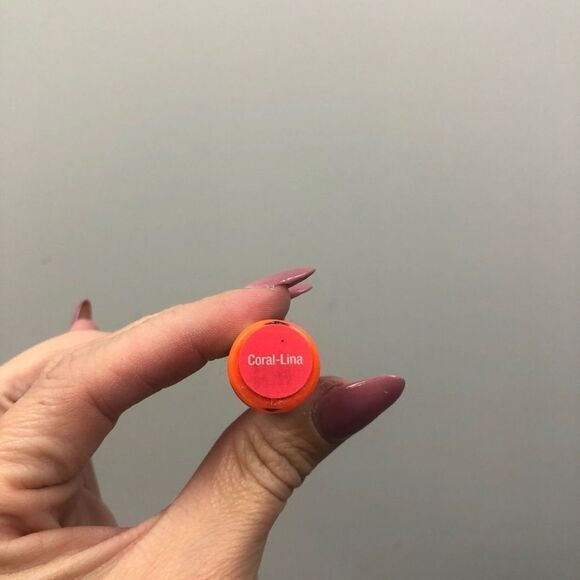 SENEGENCE | Coral-Lina LipSense - Picture 3 of 3